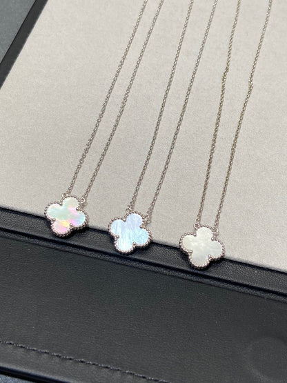 [Amore]CLOVER MEDIUM SILVER WHITE MOP NECKLACE