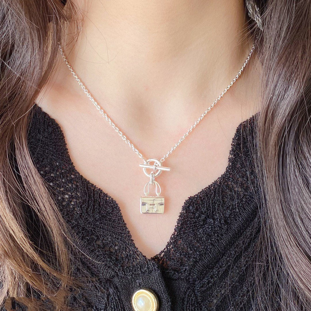 [Amore]CONSTANCE PEDANT SILVER NECKLACE