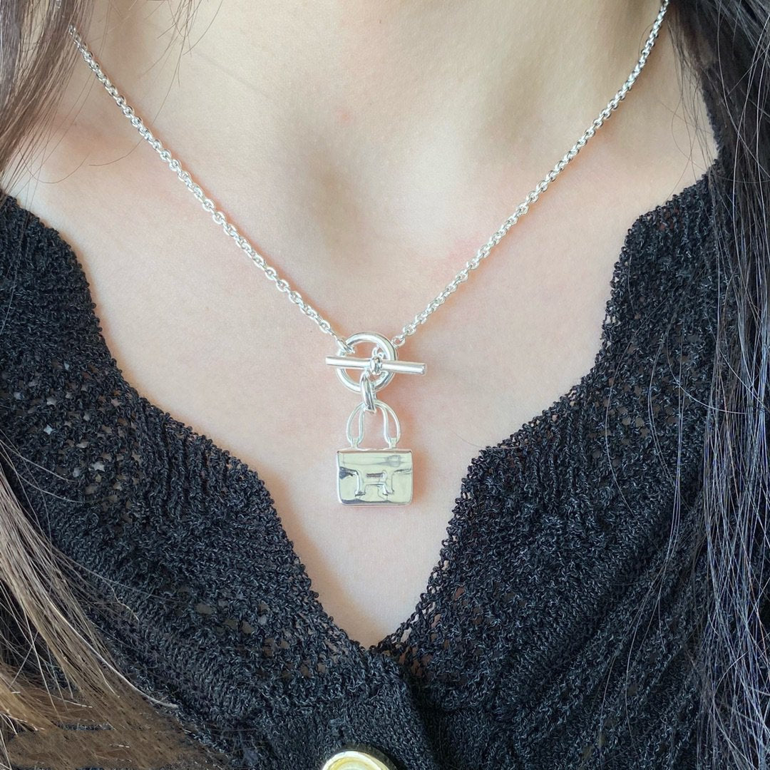 [Amore]CONSTANCE PEDANT SILVER NECKLACE