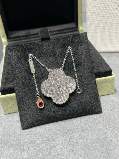 [Amore]CLOVER 25MM LARGE PENDANT DIAMOND PAVED SILVER NECKLACE