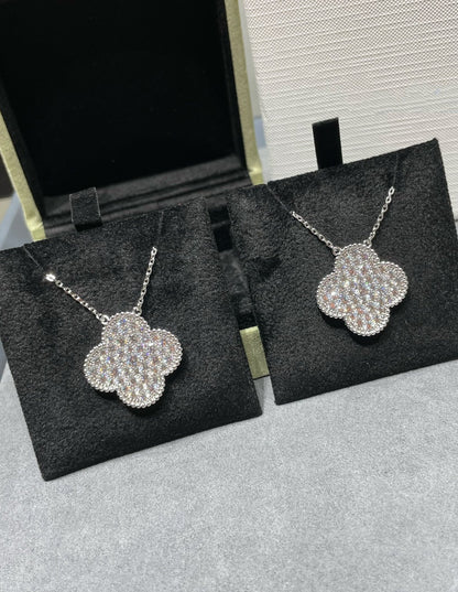 [Amore]CLOVER 25MM LARGE PENDANT DIAMOND PAVED SILVER NECKLACE