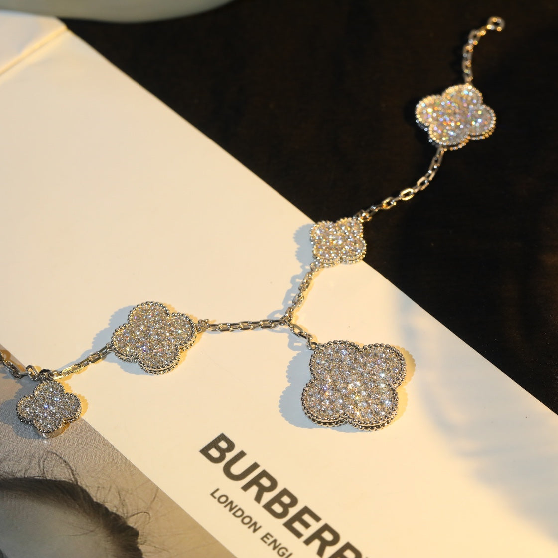 [Amore]CLOVER BRACELET 5 MOTIF SILVER DIAMOND PAVED