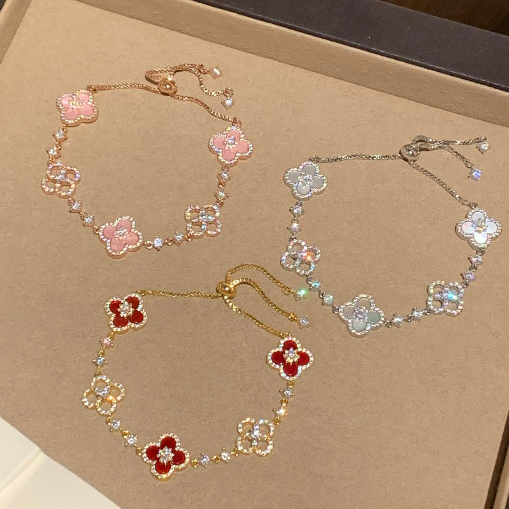 [Amore]CLOVER 5 MOTIF PINK BLUE RED WHITE BRACELET