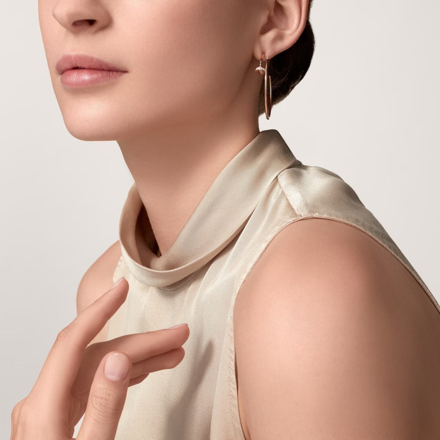 [Amore]JUSTE HALF DIAMOND LARGE EARRINGS