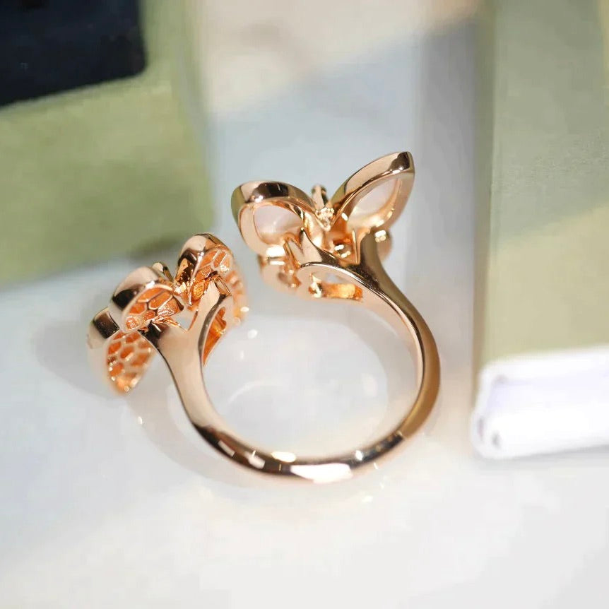 [Amore]TWIN BUTTERFLY DIAMOND MOP RING