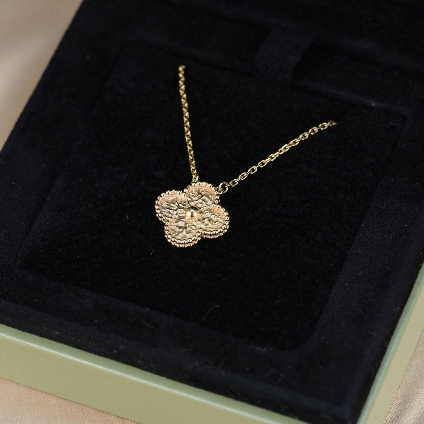 [Amore]CLOVER 15MM  BRONZING NECKLACE