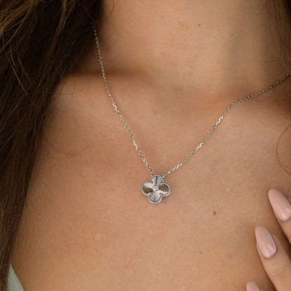 [Amore]CLOVER  15MM DIAMOND LASER NECKLACE SILVER