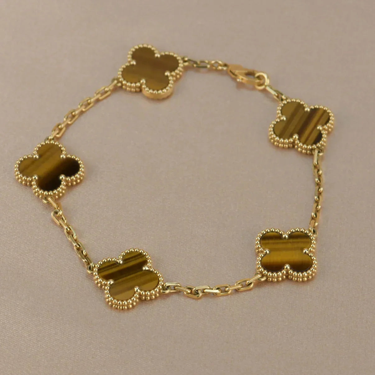 [Amore] CLOVER 5 MOTIFS TIGER EYE BRACELET COLLECTION