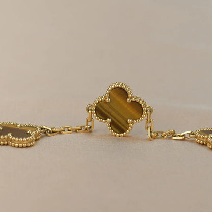 [Amore] CLOVER 5 MOTIFS TIGER EYE BRACELET COLLECTION