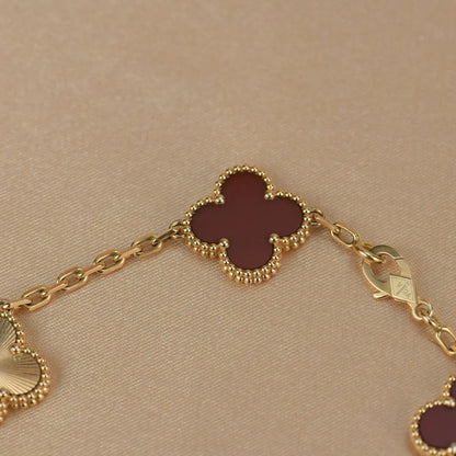 [Amore] CLOVER 5 MOTIF RED CORNELIAN BRACELET COLLECTION