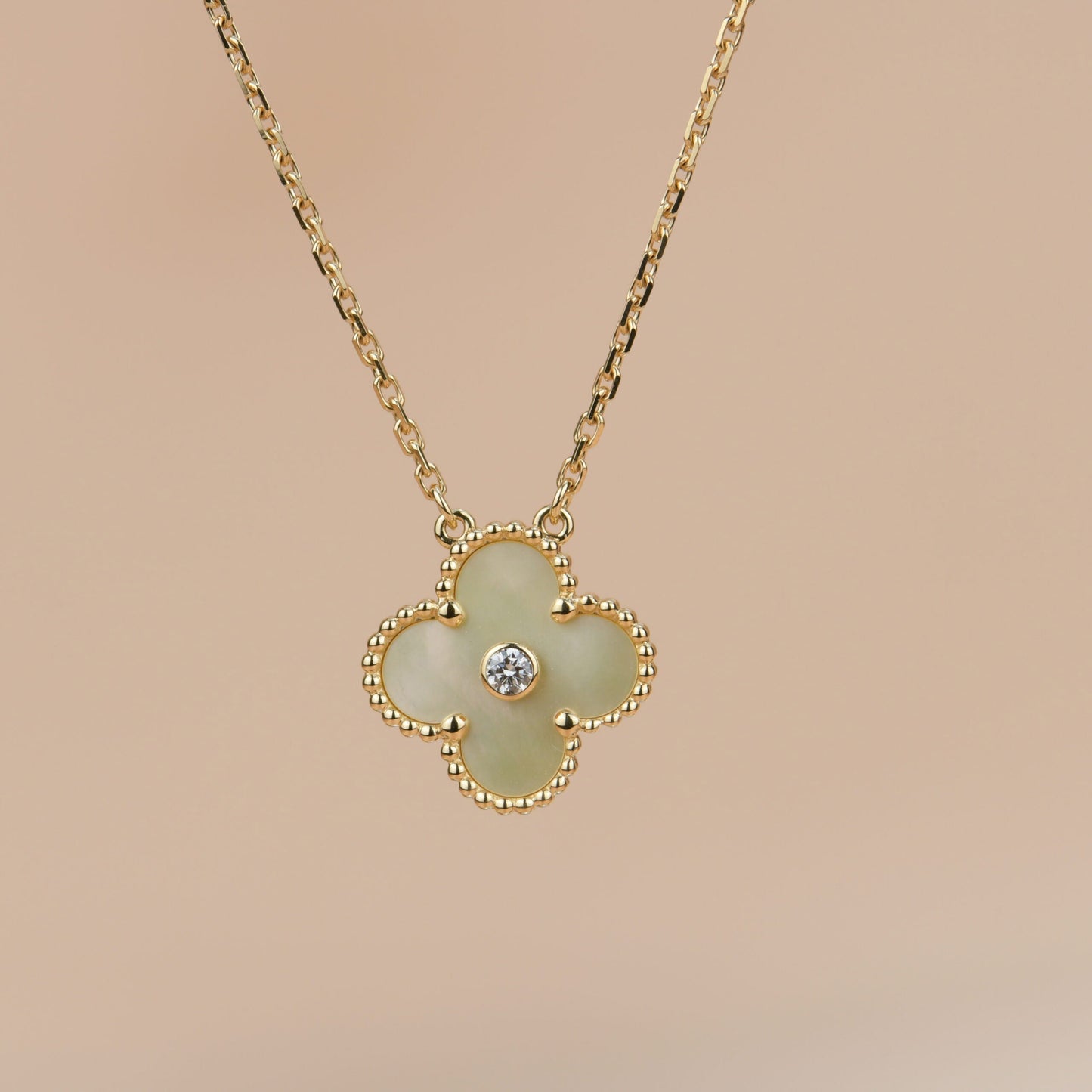 [Amore]CLOVER 15MM DIAMOND GOLD MOTHER OF PEARL NECKLACE