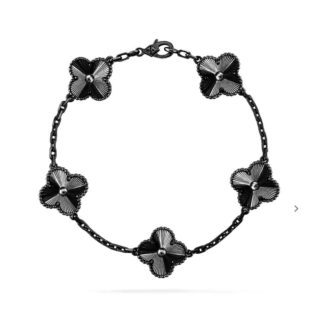 [Amore]CLOVER 5 MOTIF BLACK BRACELET