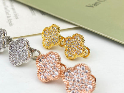 [Amore]CLOVER DIAMOND STUD EARRINGS