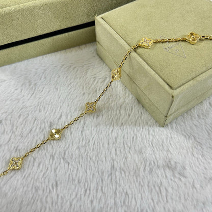 [Amore]CLOVER 6 MOTIF DIAMOND LASER BRACELET