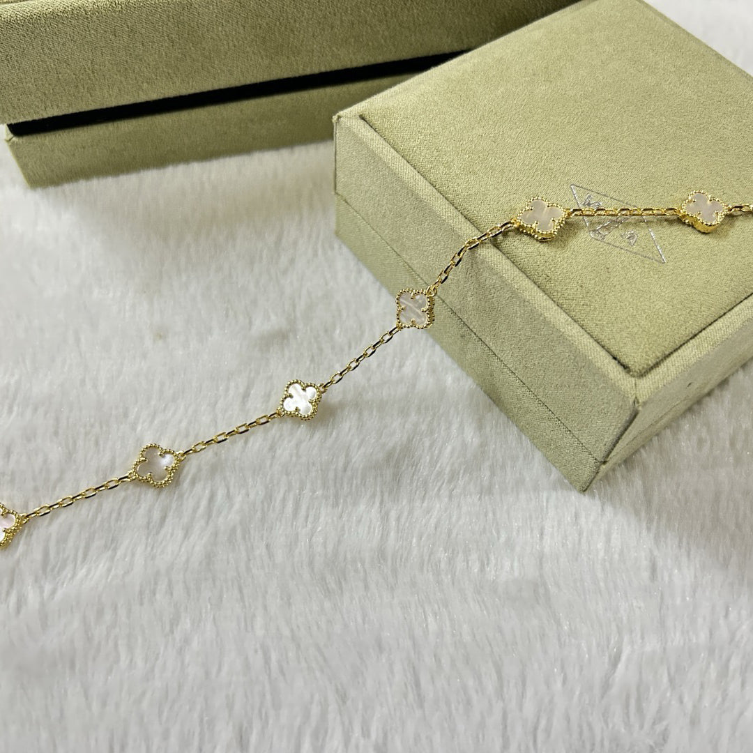 [Amore]CLOVER 6 MOTIF WHITE MOP BRACELET