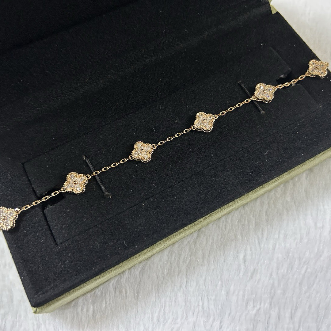 [Amore]CLOVER 6 MOTIF DIAMOND BRACELET