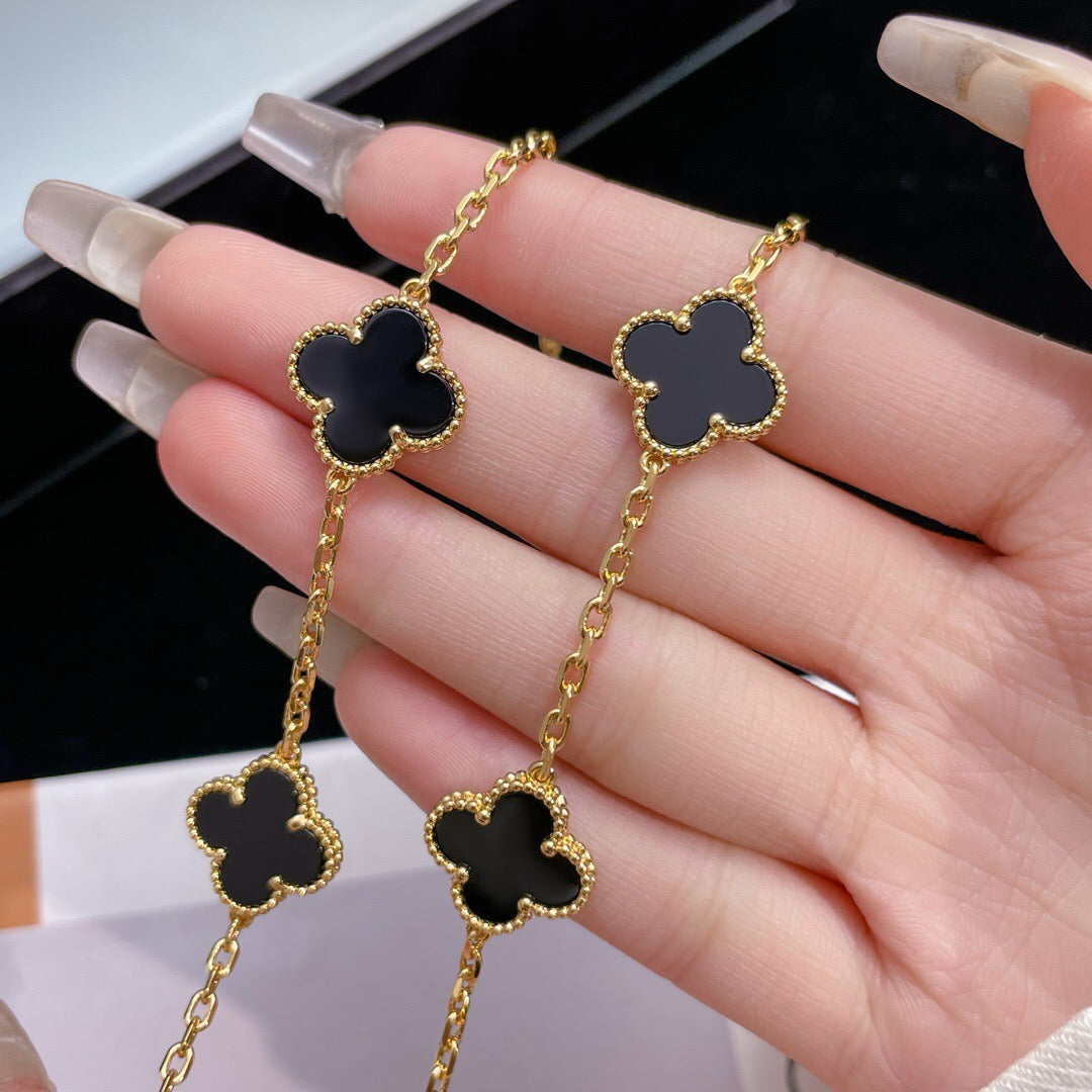 [Amore]CLOVER 10 MOTIFS ONYX NECKLACE