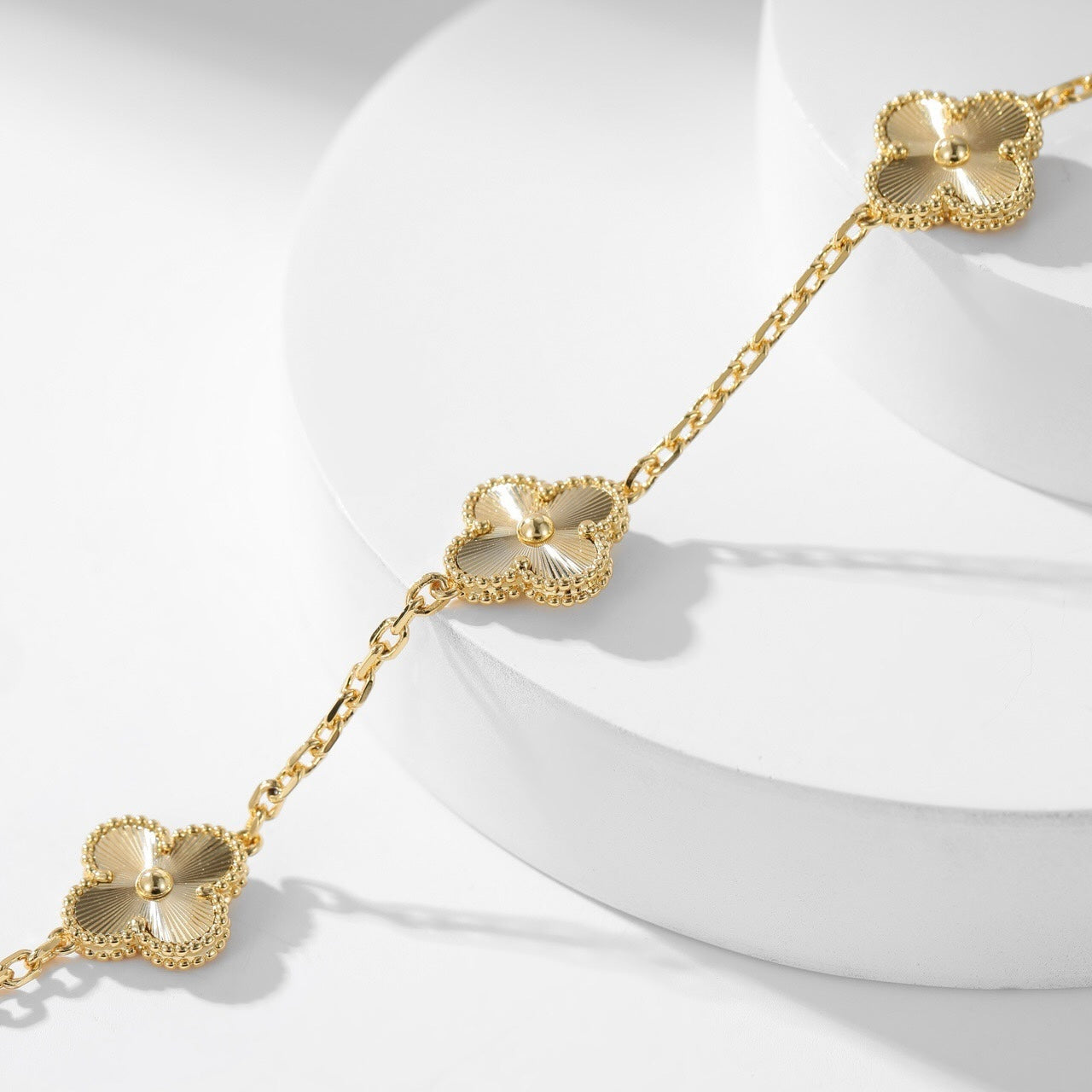 [Amore]CLOVER 10 MOTIFS LASER NECKLACE