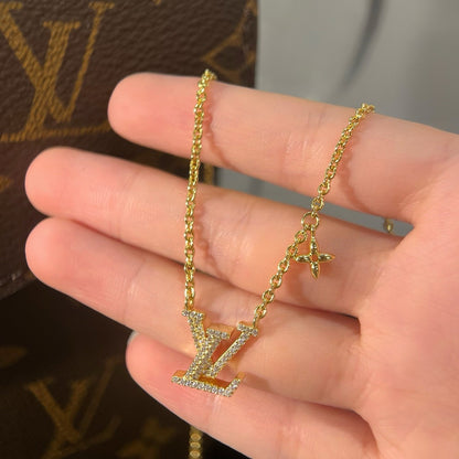 [Amore]LOUISv GOLD NECKLACE