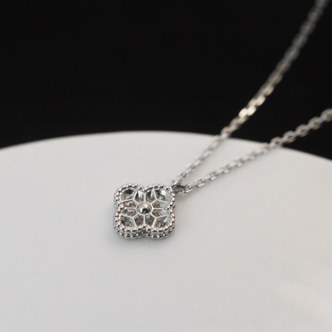 [Amore]CLOVER MINI 9.5MM PENDANT DIAMOND NECKLACE