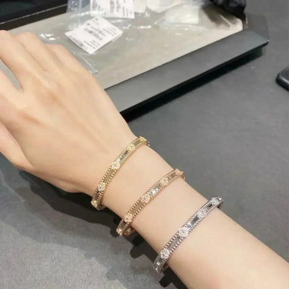 [Amore]CLOVER BRACELET 4MM DIAMONDS
