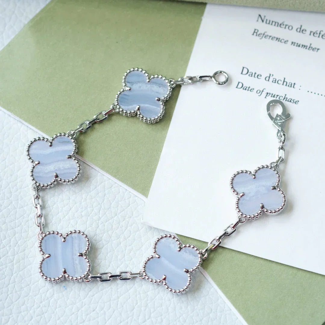 [Amore] CLOVER 5 MOTIF PURPLE CHALCEDONY BRACELET COLLECTION