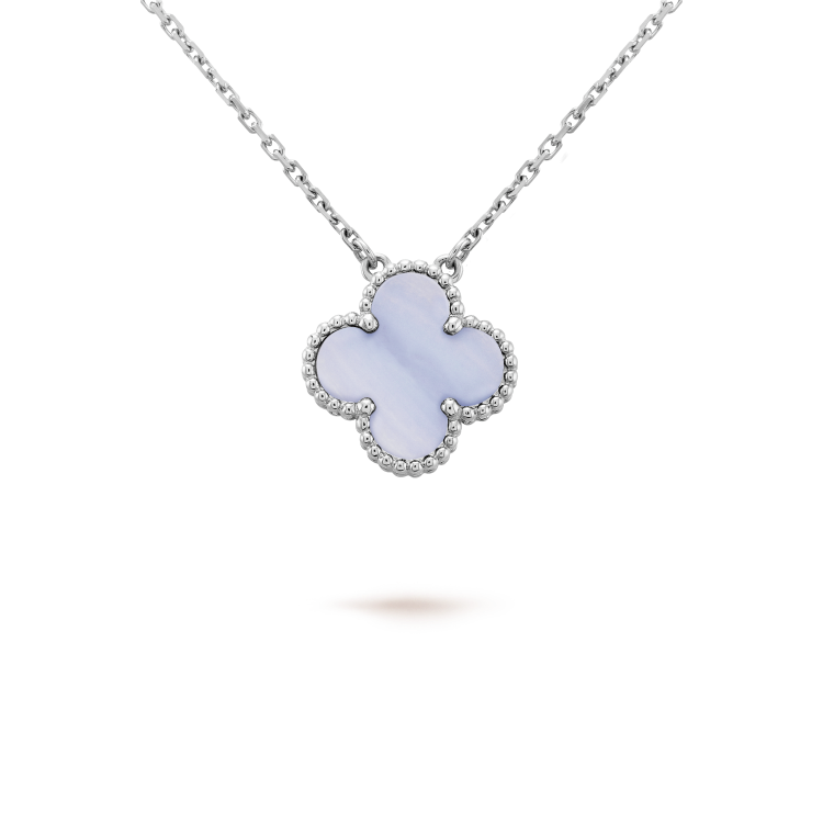 [Amore]CLOVER 15MM BLUE CHALCEDONY NECKLACE SILVER