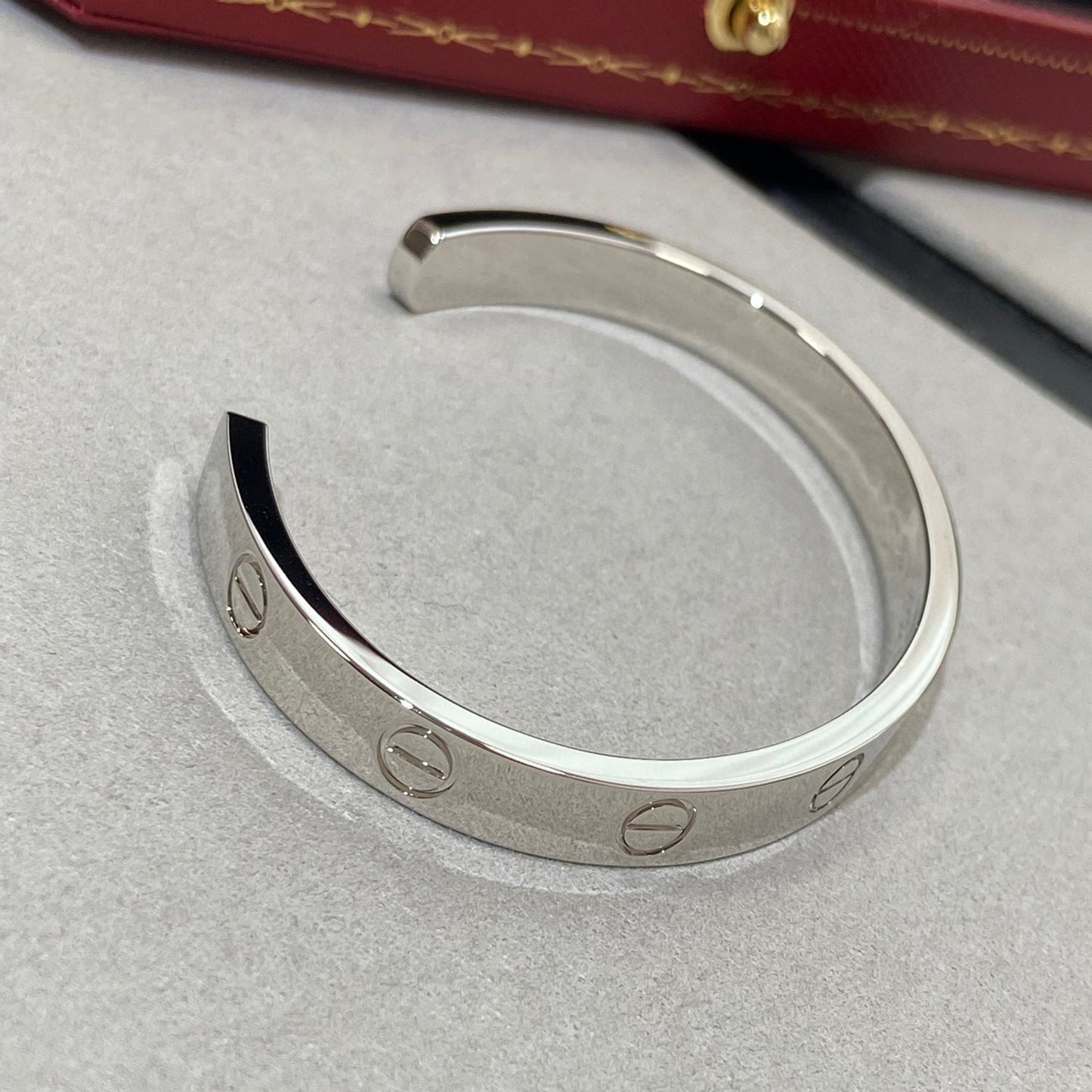 [Amore]LOVE BRACELET 6.1MM 1 DIAMOND OPEN CUFF