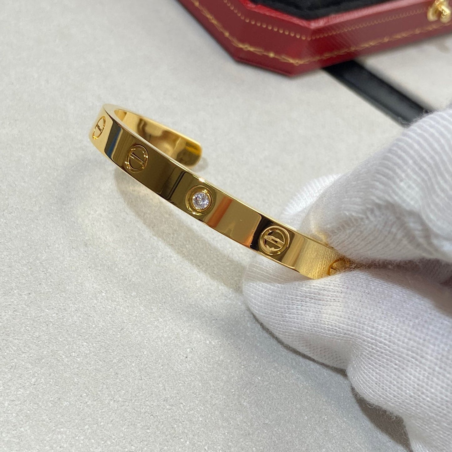 [Amore]LOVE BRACELET 6.1MM 1 DIAMOND OPEN CUFF