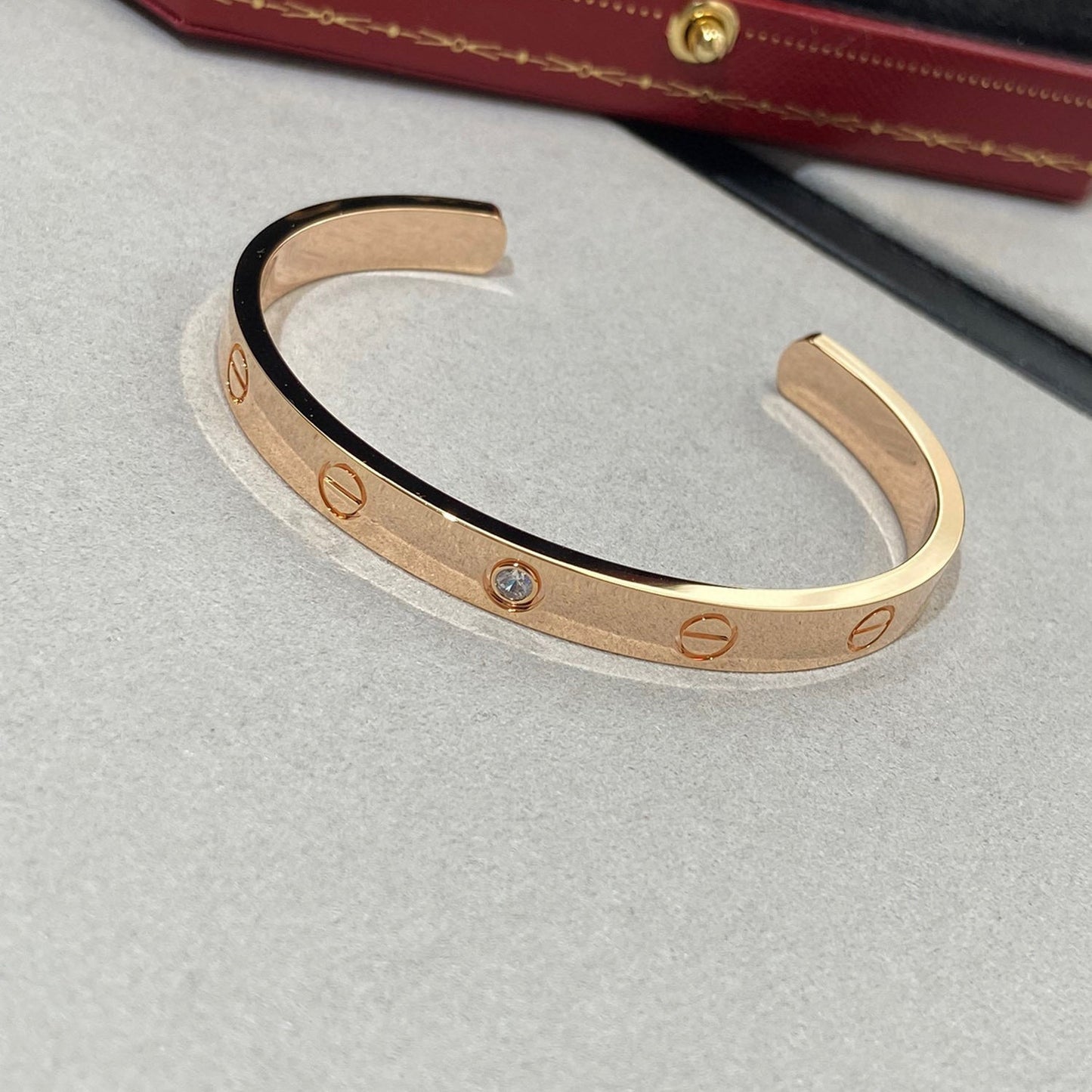 [Amore]LOVE BRACELET 6.1MM 1 DIAMOND OPEN CUFF