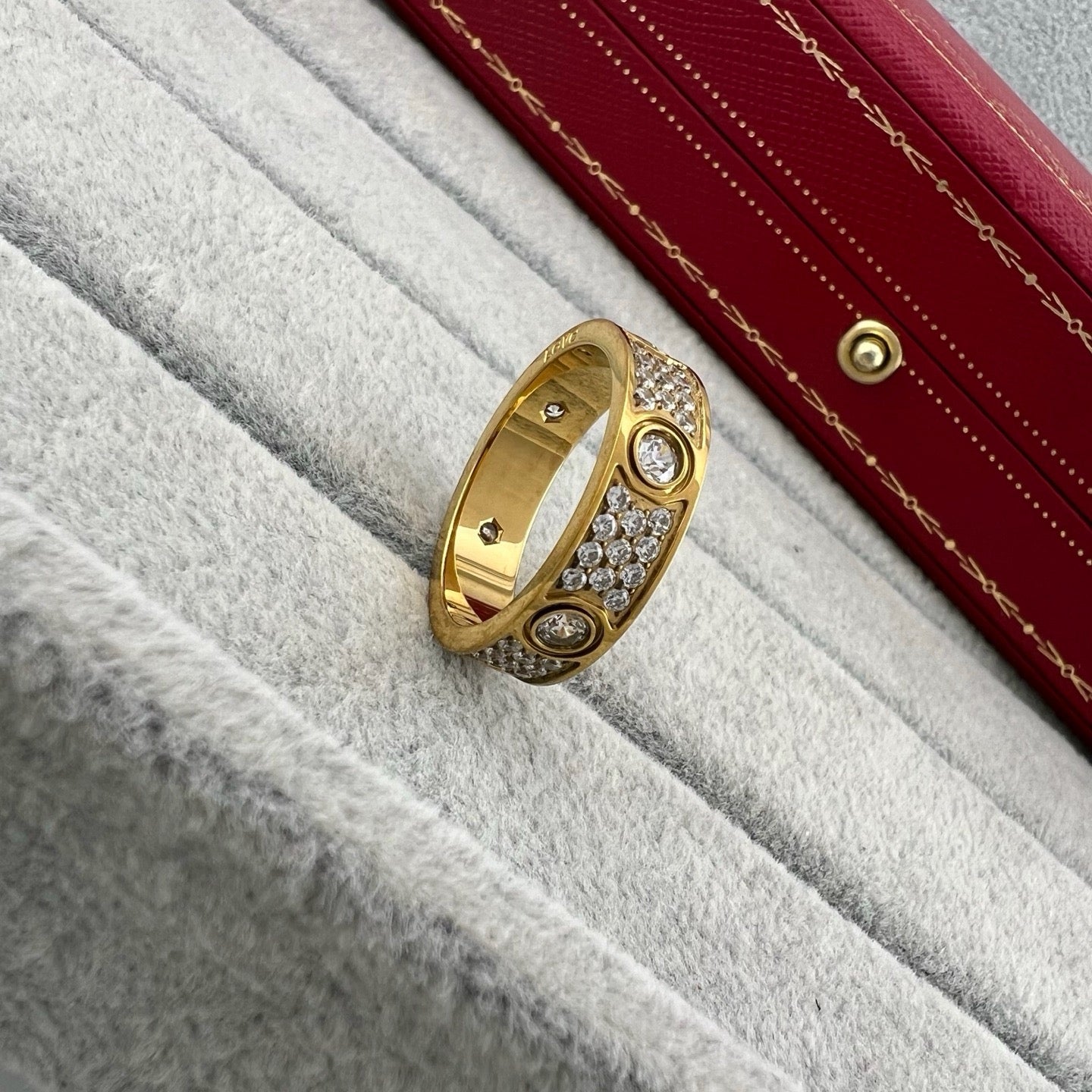 [Amore]LOVE 5.5MM FULL-PAVE 6-DIAMOND RING