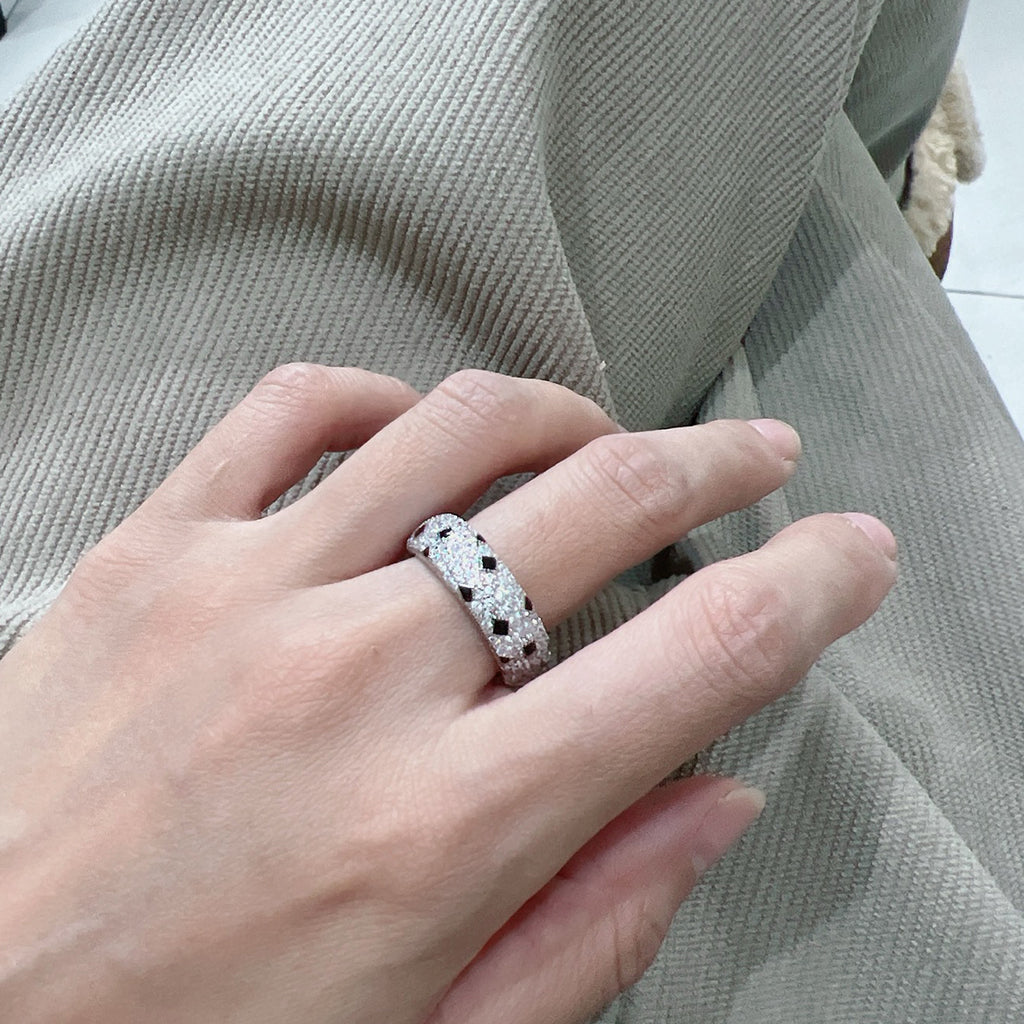 [Amore]PANTHERE SPOTTED FULL DIAMOND RING