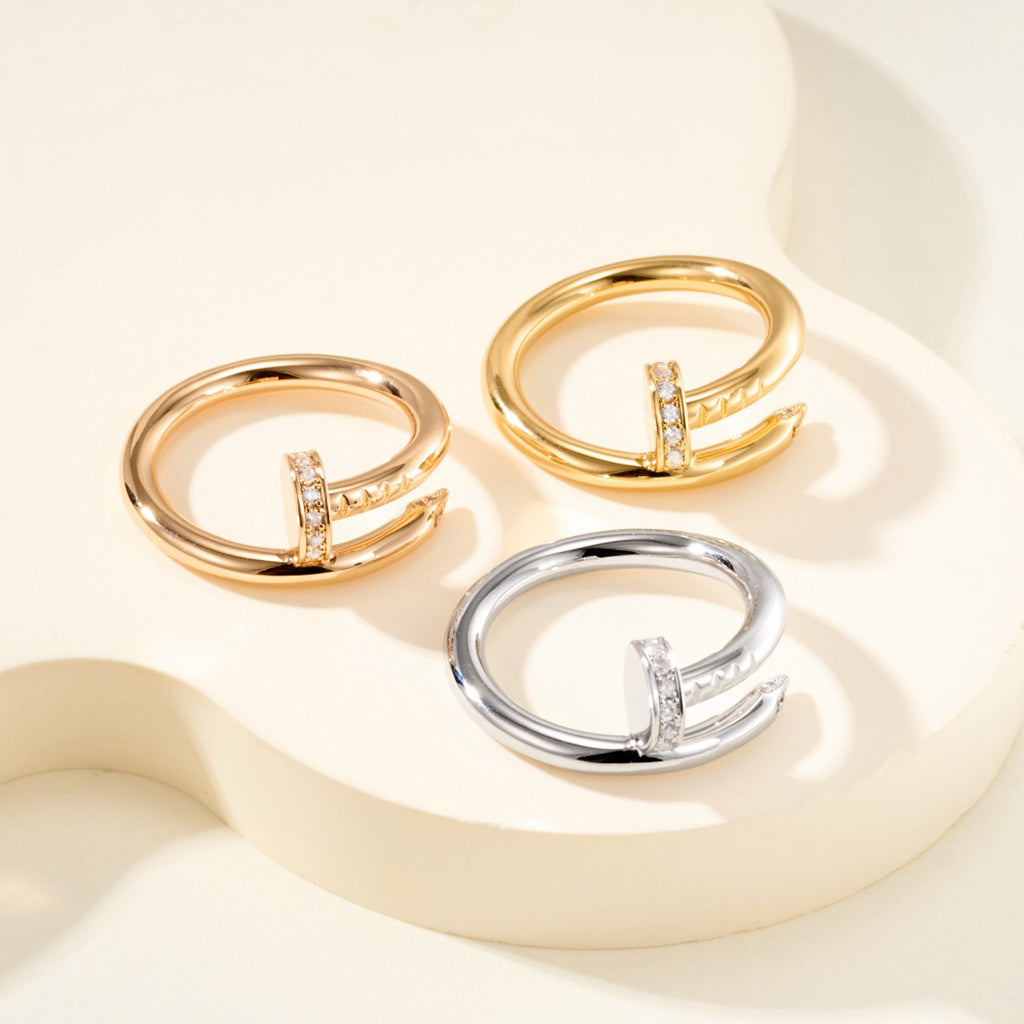 [Amore]JUSTE RING 2.6MM HALF DIAMOND