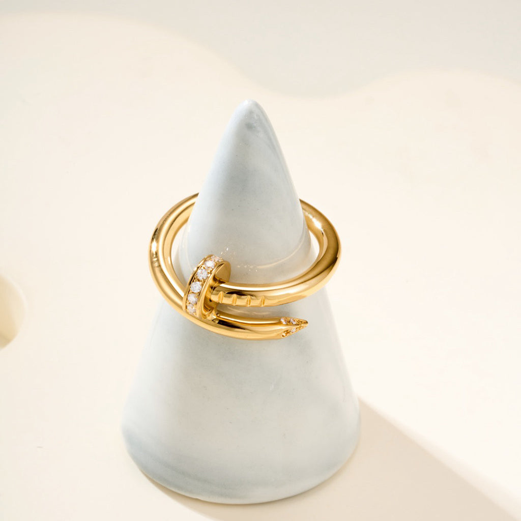 [Amore]JUSTE RING 2.6MM HALF DIAMOND