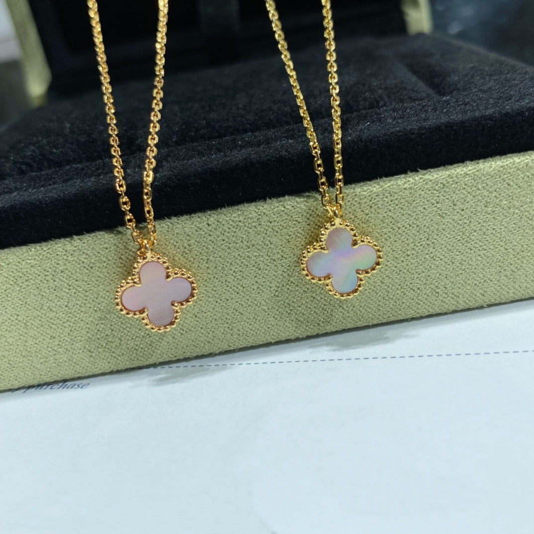 [Amore]CLOVER 15MM PINK MOTHER-OF-PEARL SINGLE FLOWER NECKLACE