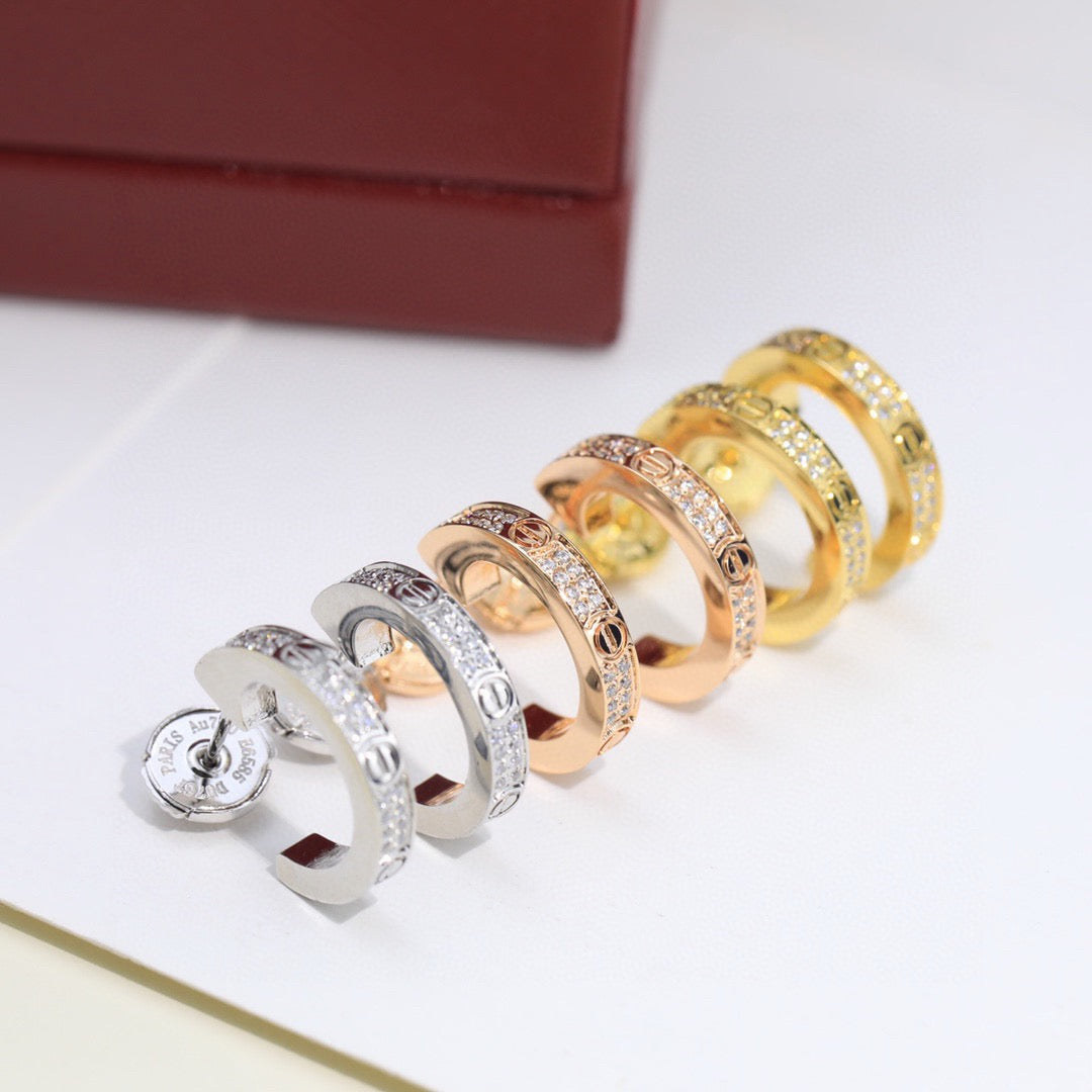 [Amore]LOVE 5.5MM DIAMOND PAVED EARRINGS