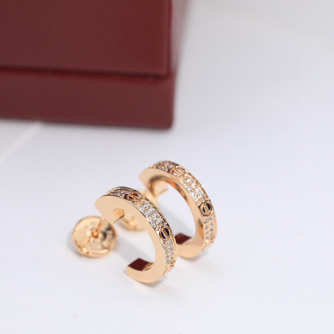 [Amore]LOVE 5.5MM DIAMOND PAVED EARRINGS