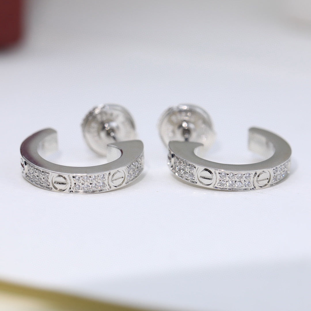[Amore]LOVE 5.5MM DIAMOND PAVED EARRINGS