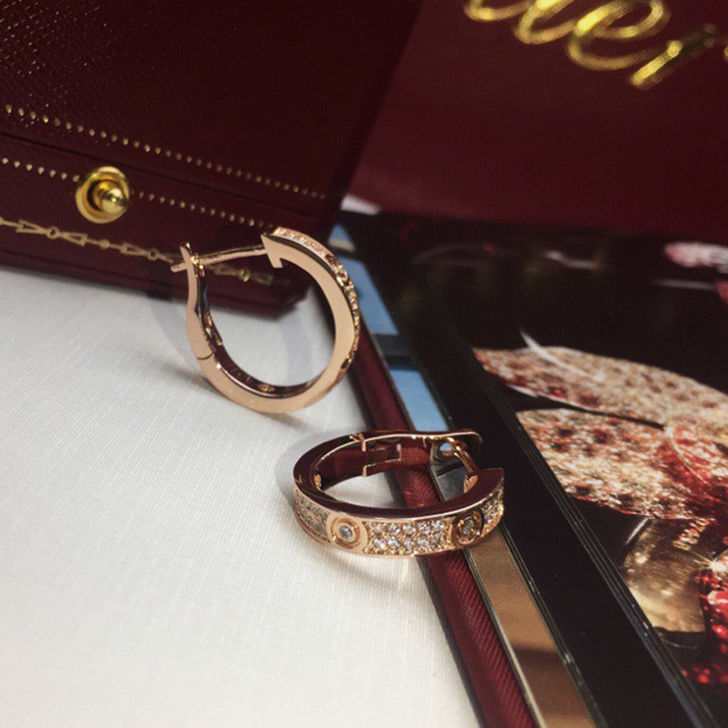 [Amore]LOVE 5.5MM DIAMOND PAVED EARRINGS
