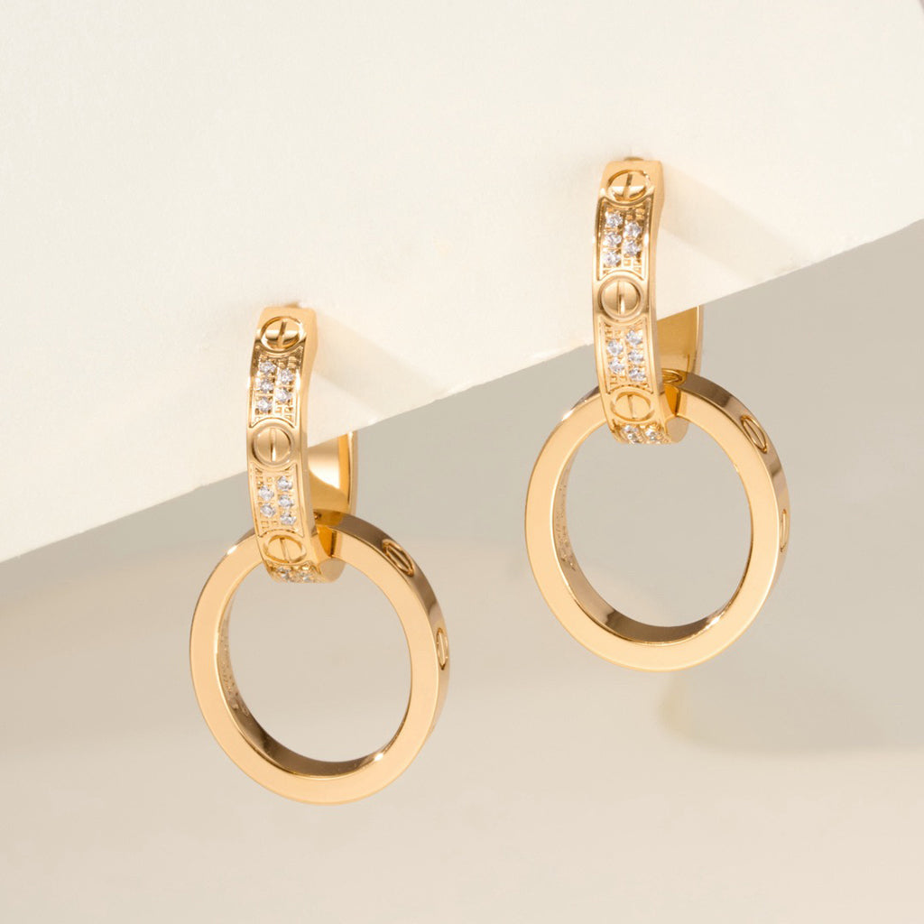 [Amore]LOVE 3.3MM DANGLE HALF DIAMOND EARRINGS