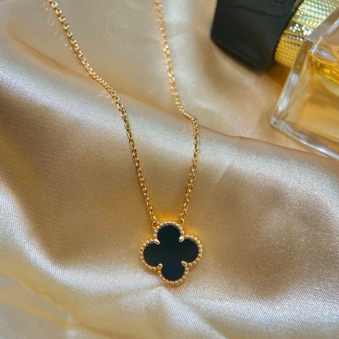 [Amore]CLOVER 15MM BLACK ONYX SINGLE FLOWER NECKLACE