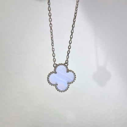 [Amore]CLOVER 15MM BLUE CHALCEDONY NECKLACE SILVER
