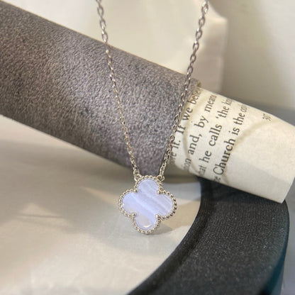 [Amore]CLOVER 15MM BLUE CHALCEDONY NECKLACE SILVER