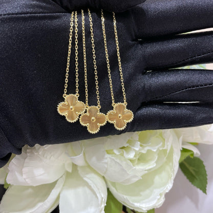 [Amore]CLOVER 15MM LASER NECKLACE