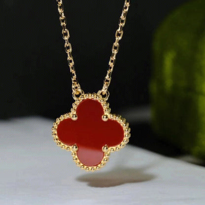 [Amore]CLOVER 15MM CARNELIAN SINGLE FLOWER NECKLACE