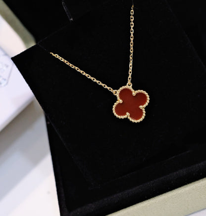 [Amore]CLOVER 15MM CARNELIAN SINGLE FLOWER NECKLACE