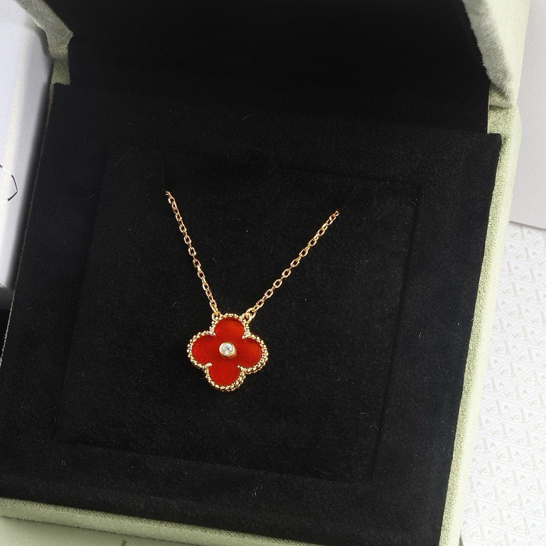 [Amore]CLOVER 15MM DIAMOND CARNELIAN NECKLACE