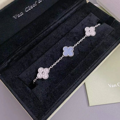 [Amore] CLOVER 5 MOTIF PURPLE CHALCEDONY BRACELET COLLECTION