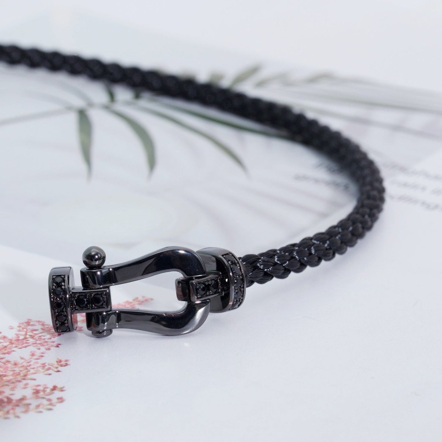 [Amore]FORCE LARGE SERIES HORSESHOE BLACK SAMURAI BRACELET