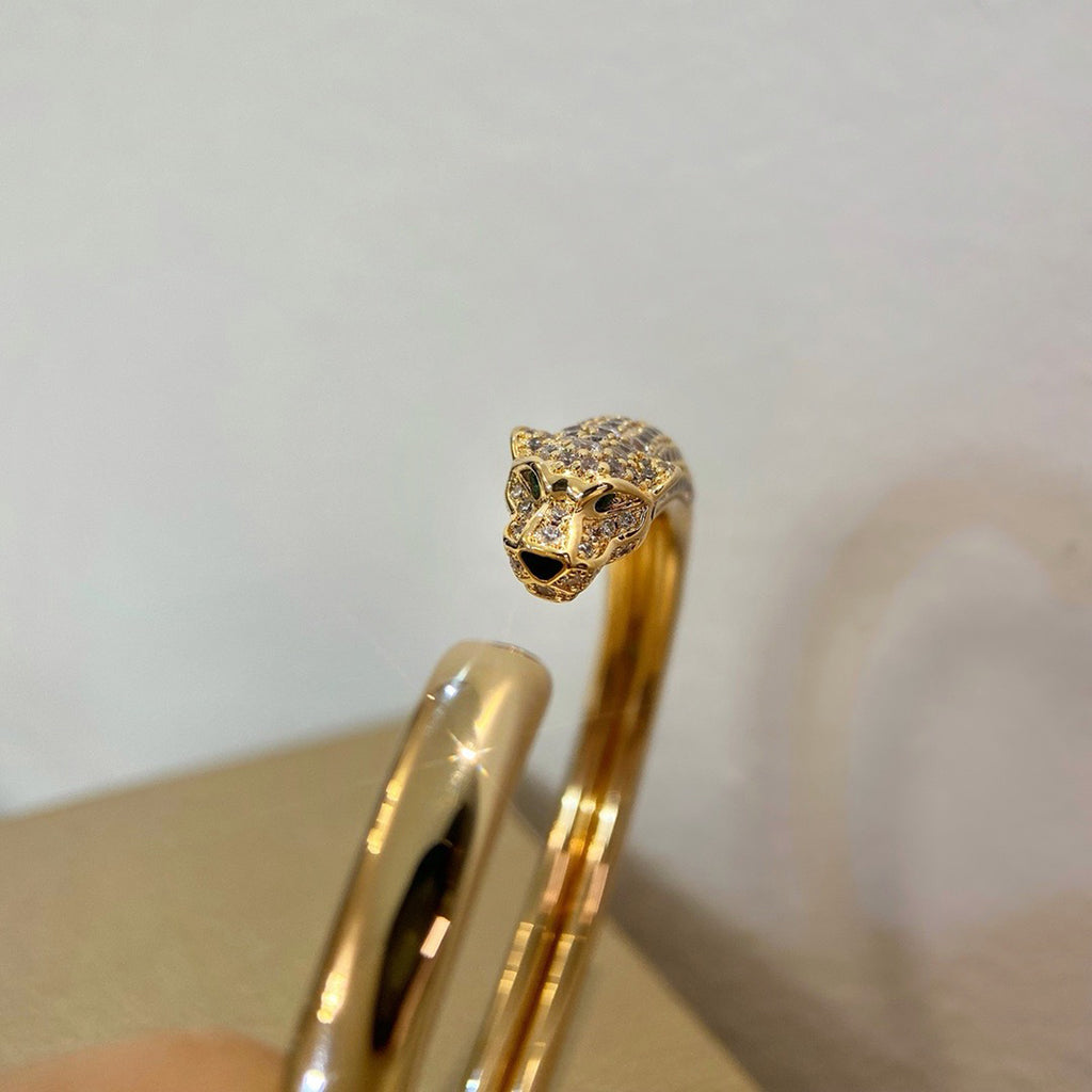 [Amore]PANTHERE HALF DIAMOND OPEN BRACELET